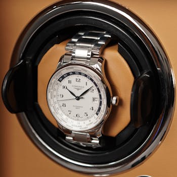 Waldgruen Armbanduhr Rot