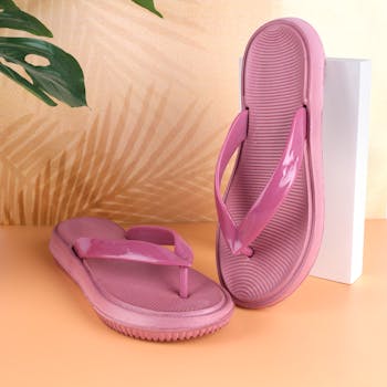 Feuerstein Sandale Creme